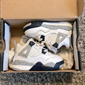 Jordan 4 Retro - Toddler size 5c